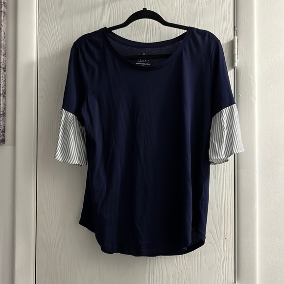 Top - Picture 1 of 1